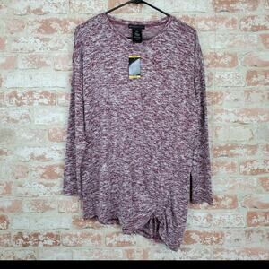 Design History Burgundy Sweater NWT